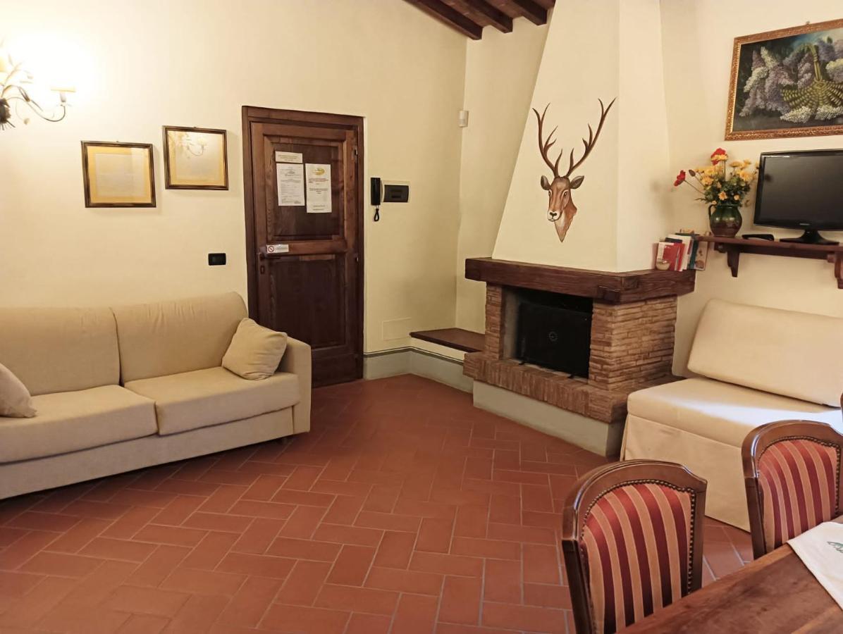 Relais Santa Margherita Arezzo Bagian luar foto