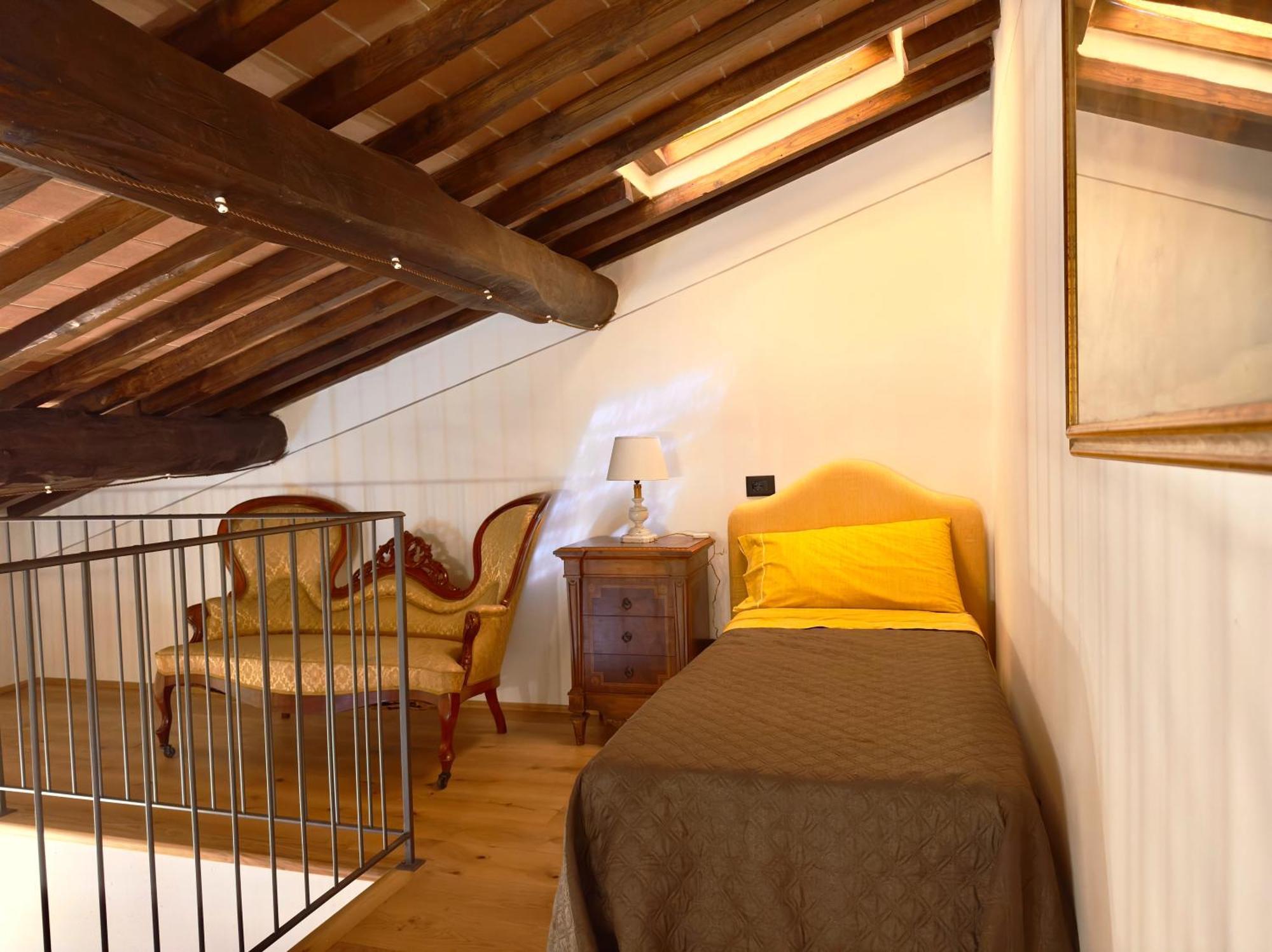 Relais Santa Margherita Arezzo Bagian luar foto