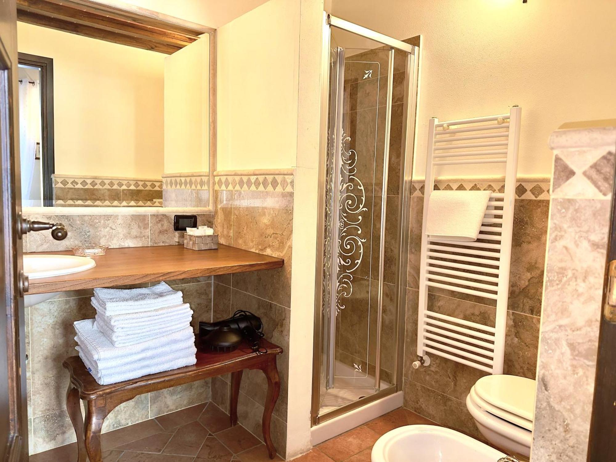 Relais Santa Margherita Arezzo Bagian luar foto