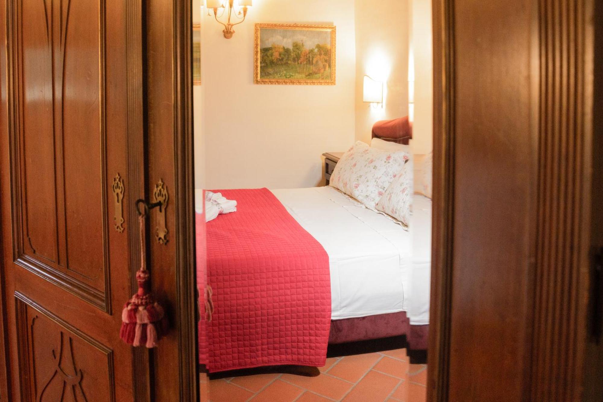 Relais Santa Margherita Arezzo Bagian luar foto